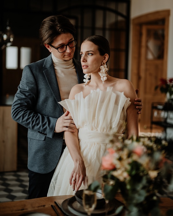 Romantikus jegyespár